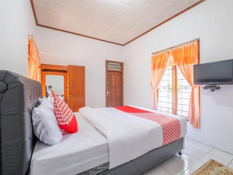Hotel Capital O 1541 Puri Cikole Asri Lembang Exteriér fotografie