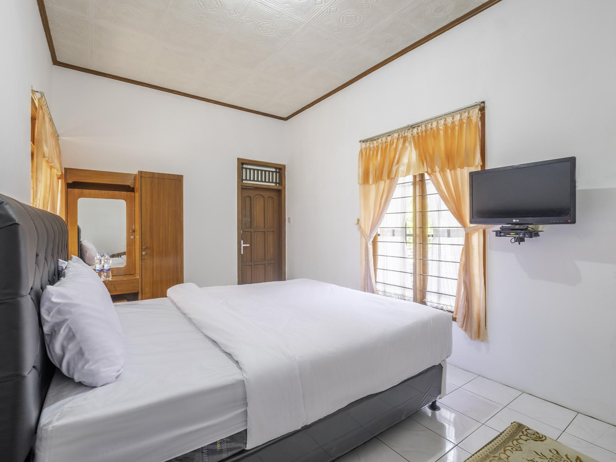 Hotel Capital O 1541 Puri Cikole Asri Lembang Exteriér fotografie