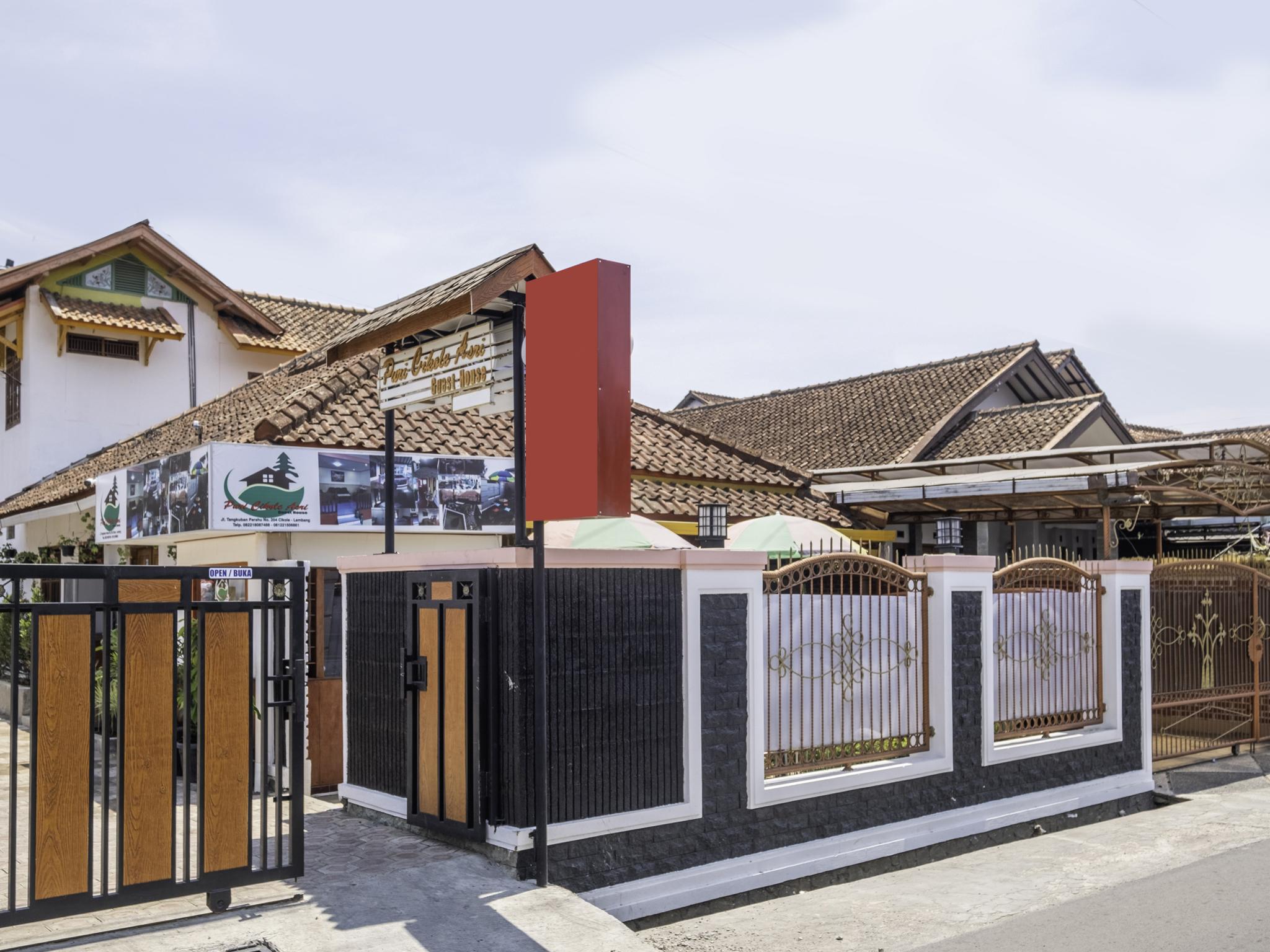 Hotel Capital O 1541 Puri Cikole Asri Lembang Exteriér fotografie
